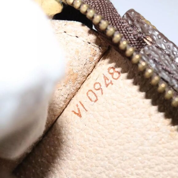 LOUIS VUITTON Monogram Bucket PM Pouch Accessory Pouch LV Auth am5845 - Picture 6 of 16